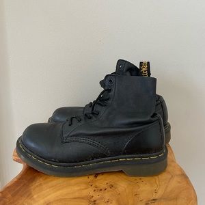 Dr Marten’s Pascal Leather Boots